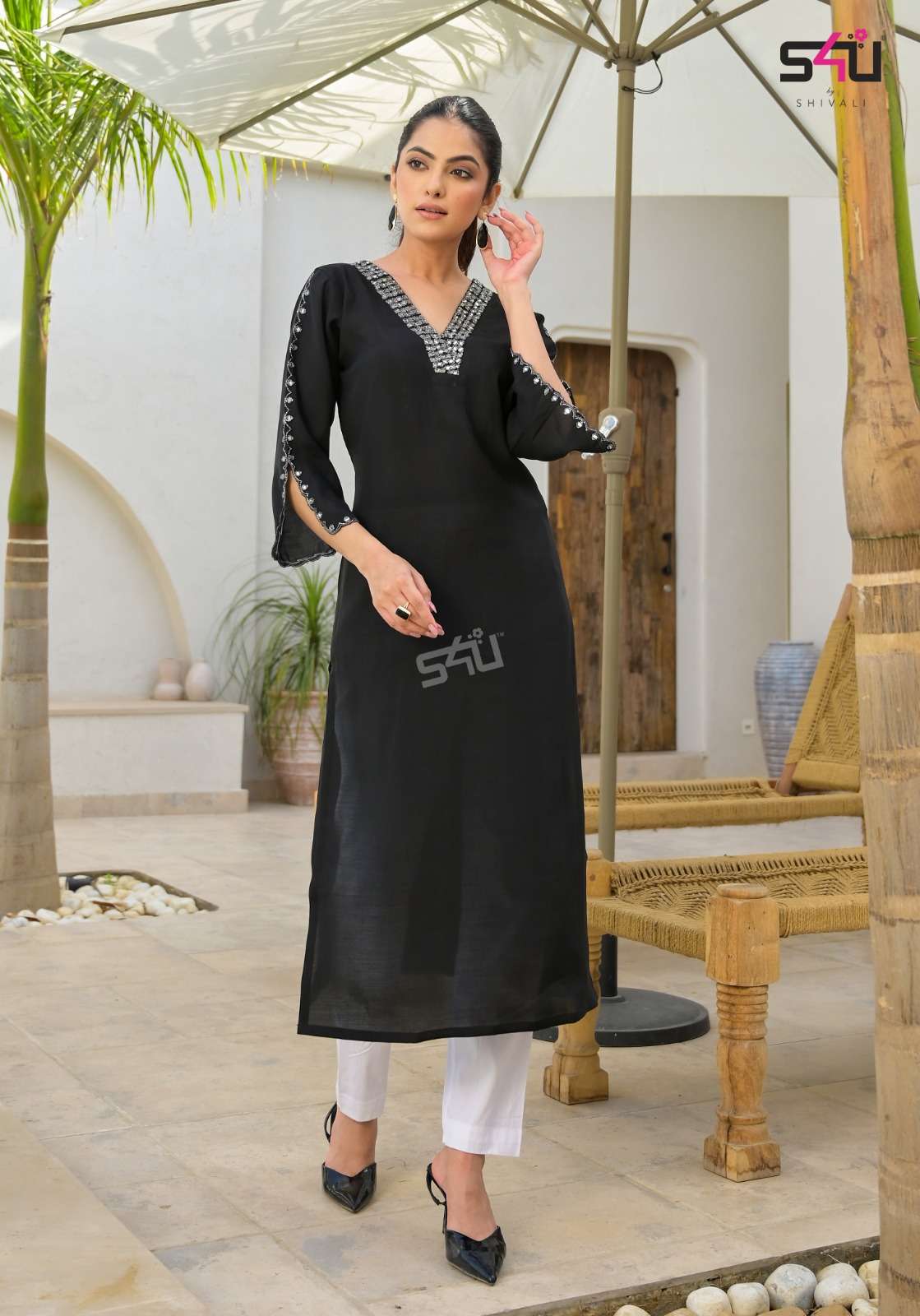 S4U SHIVALI GLAMOUR SILK FANCY EMBROIDERIES KURTI