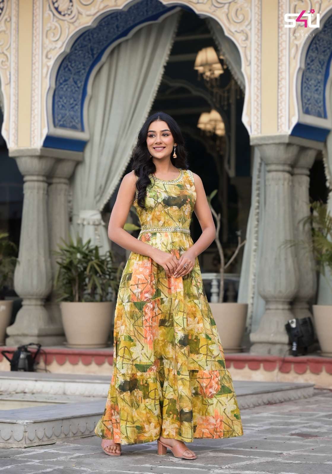 S4U SHIVALI MARIA VOL 5 RAYON FLORAL PRINTS FANCY KURTI