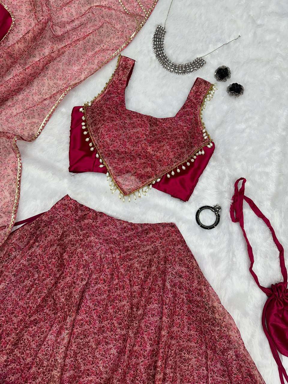 SC 169 LEHENGA CHOLI