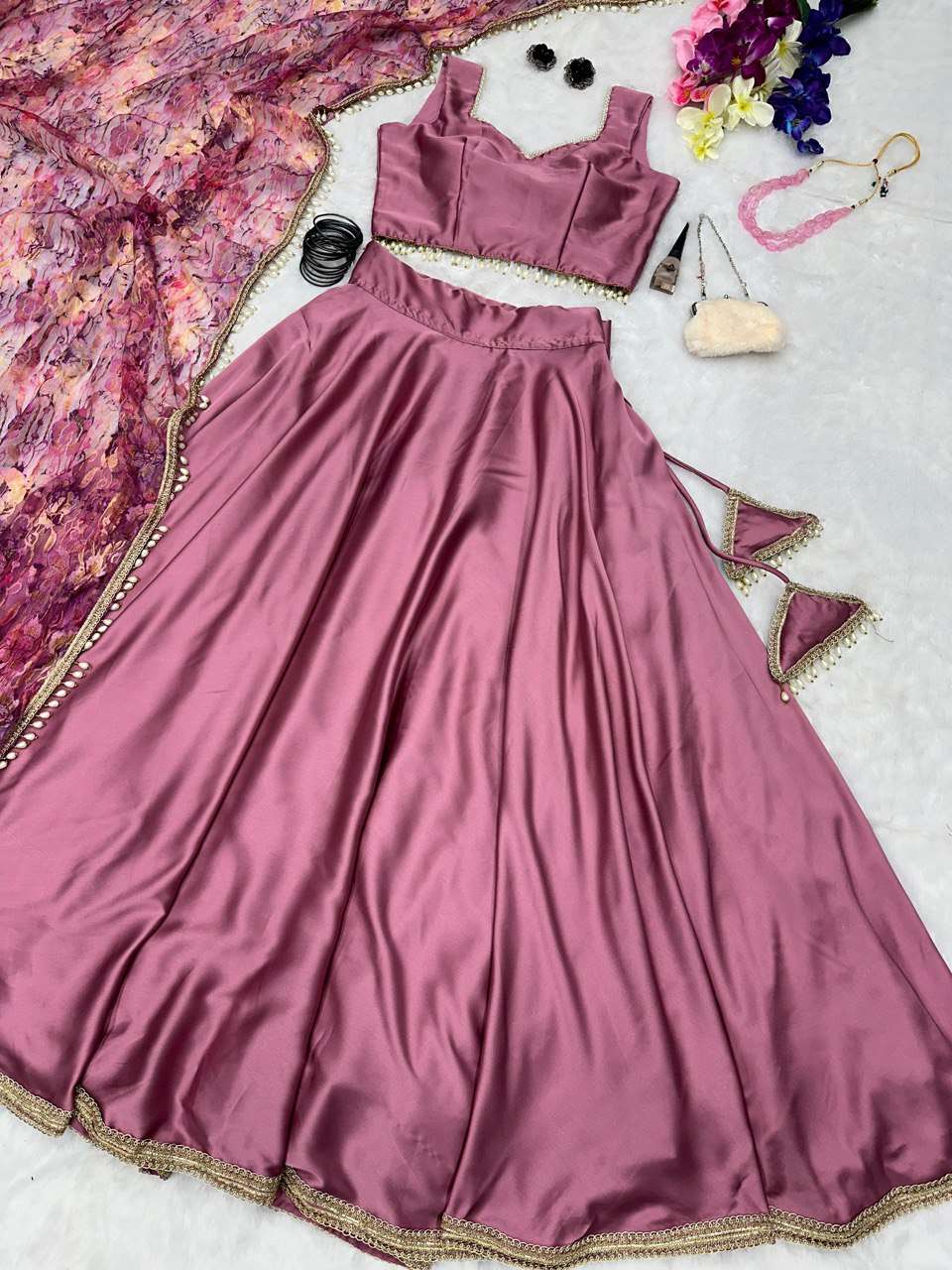 SC 189 LEHENGA CHOLI