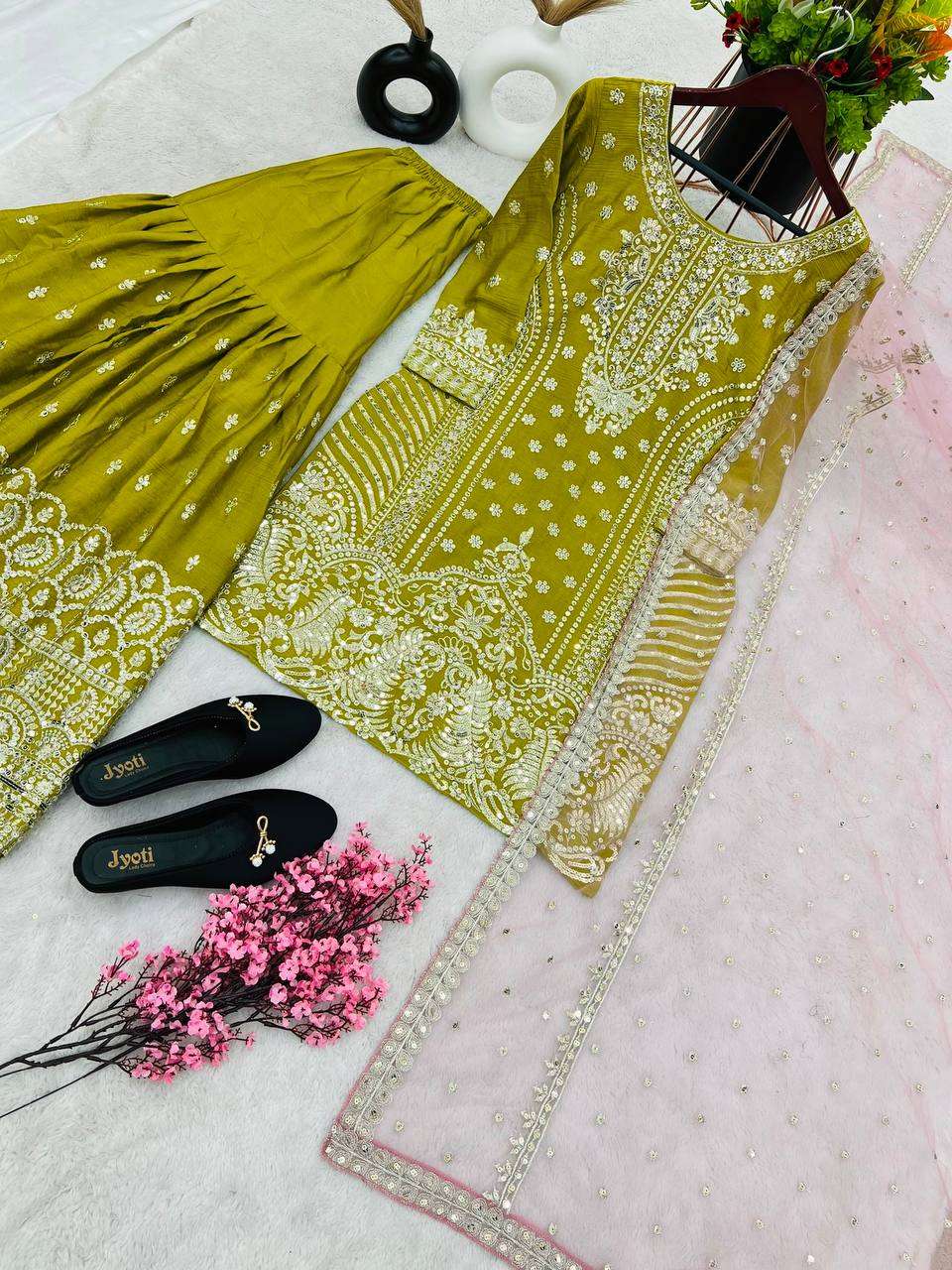 SR 1614 SHARARA SUIT
