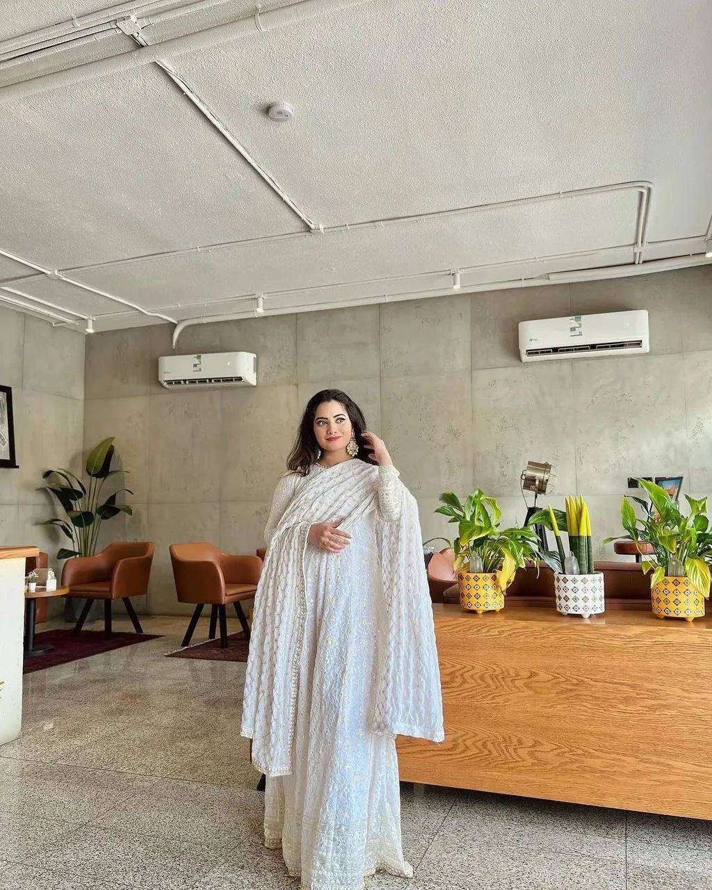 SSR 459 GOWN SET