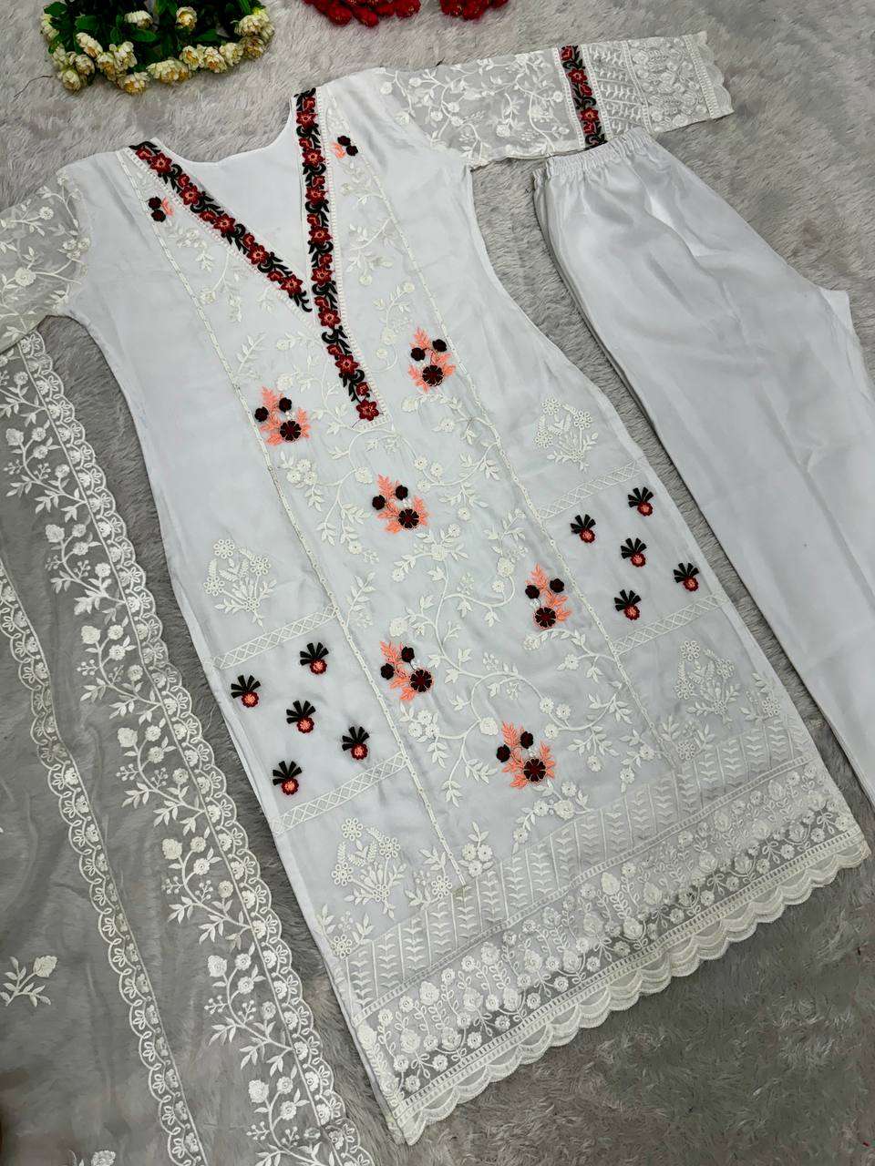 ST 149 KURTI SET