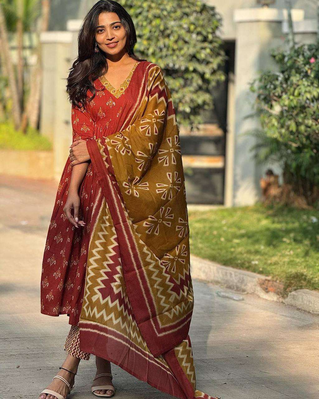 X ANGLE ANARKALI KURTI