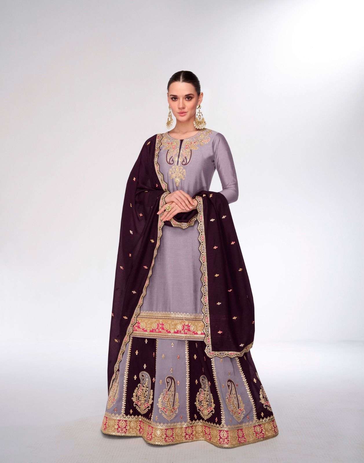 AASHIRWAD CREATION KAHANI HEAVY DESIGNER WEDDING WEAR SUIT