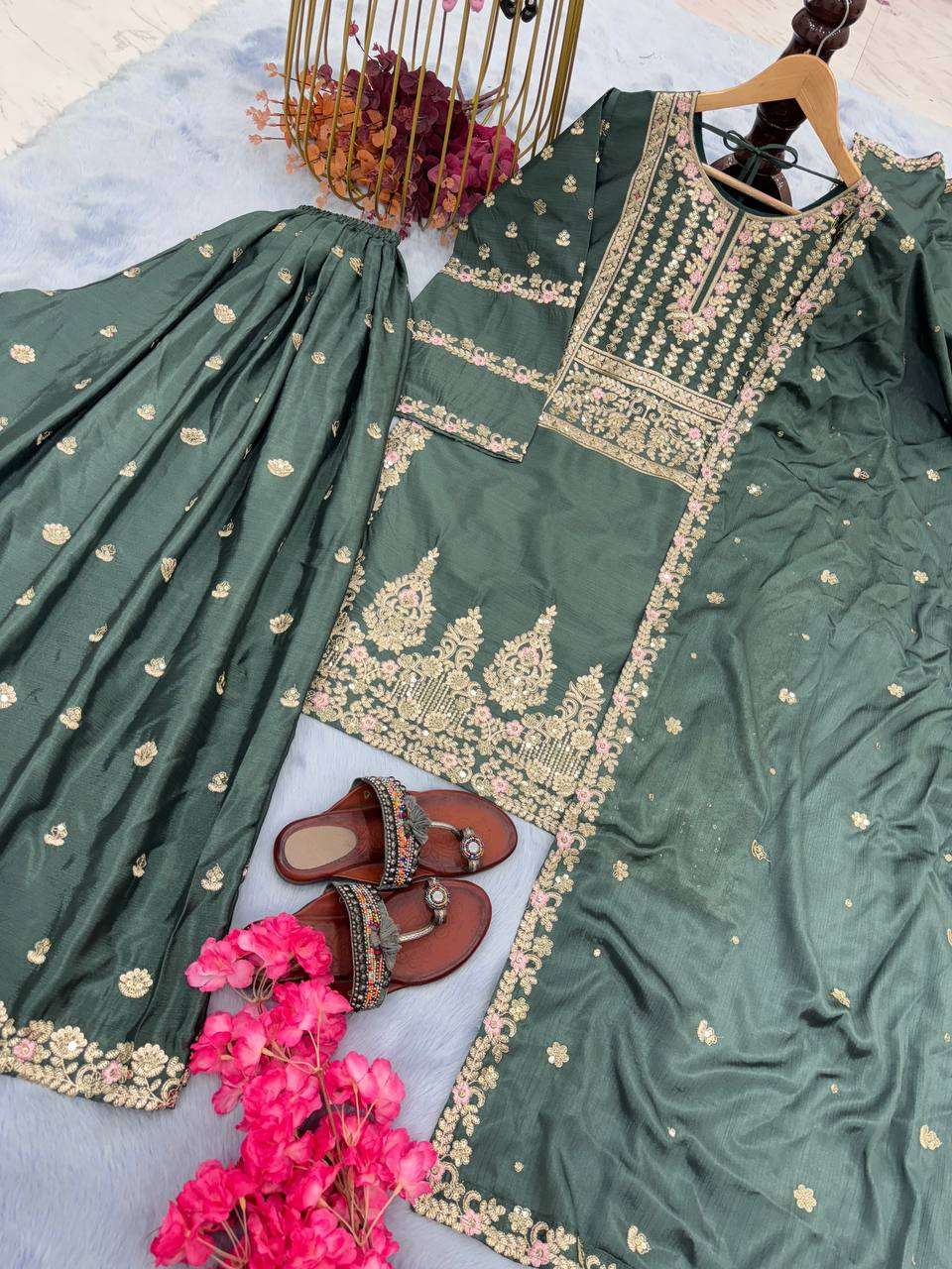AD 155 KURTI SET