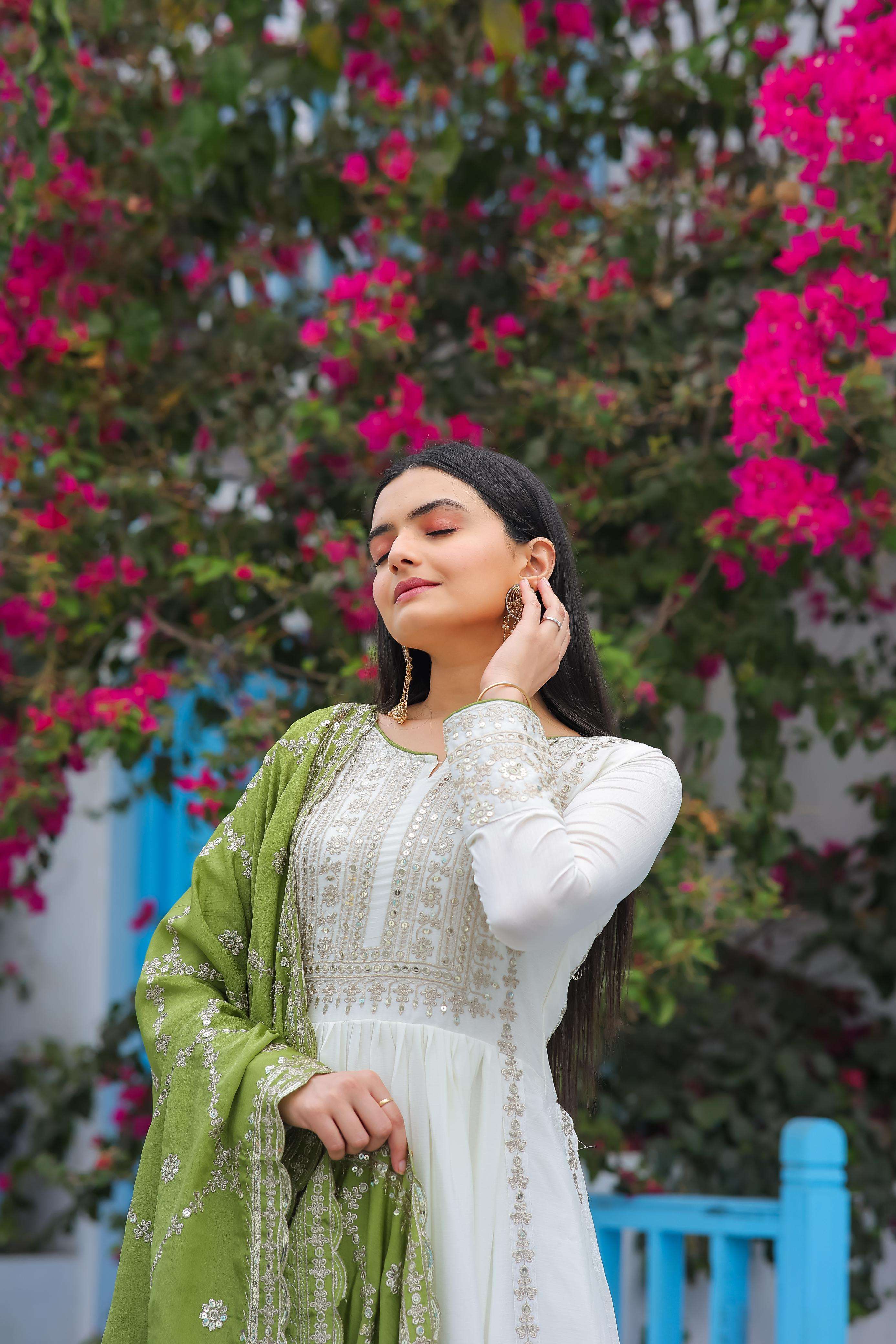 AD 157 KURTI SET