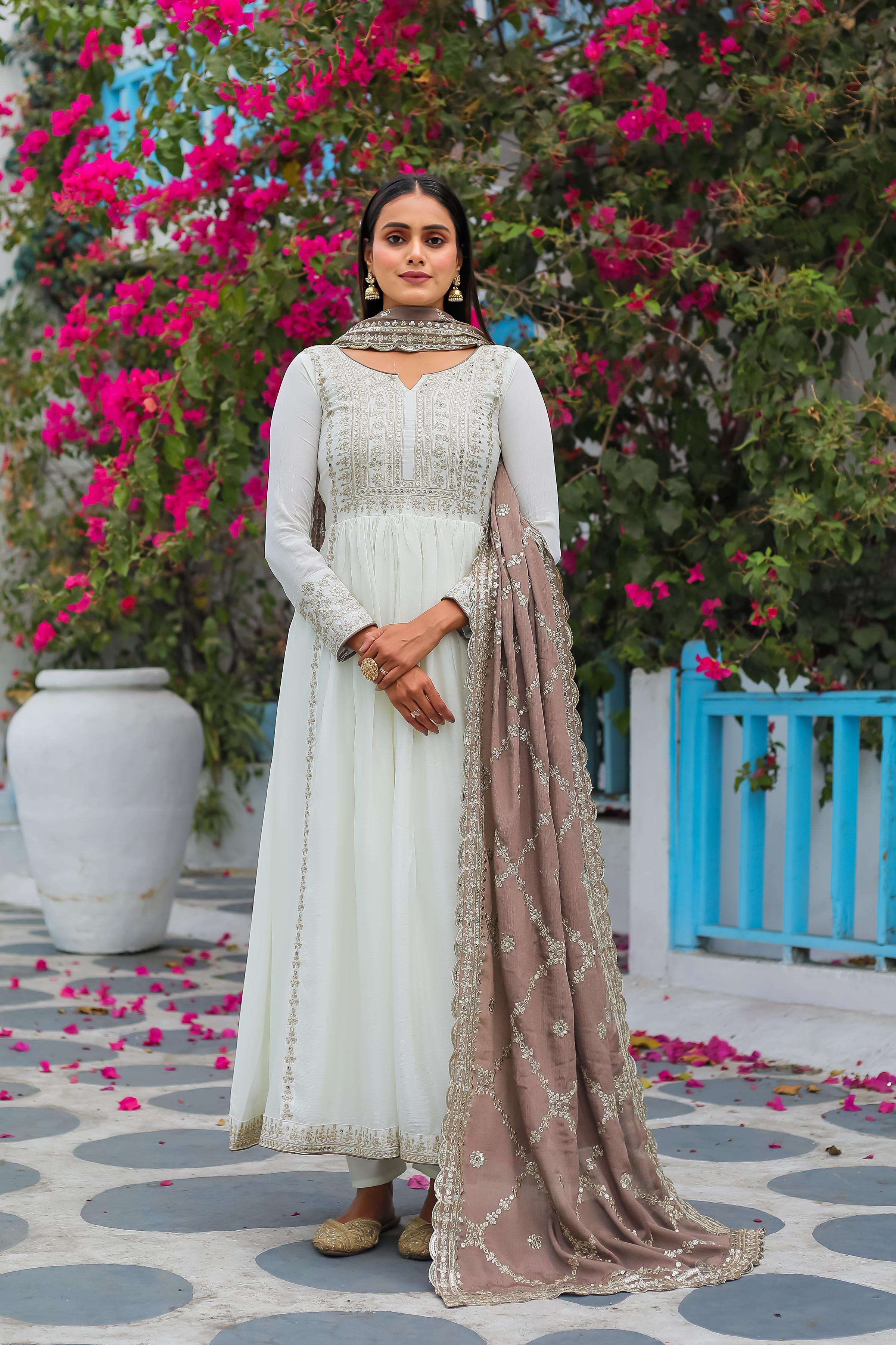 AD 157 KURTI SET