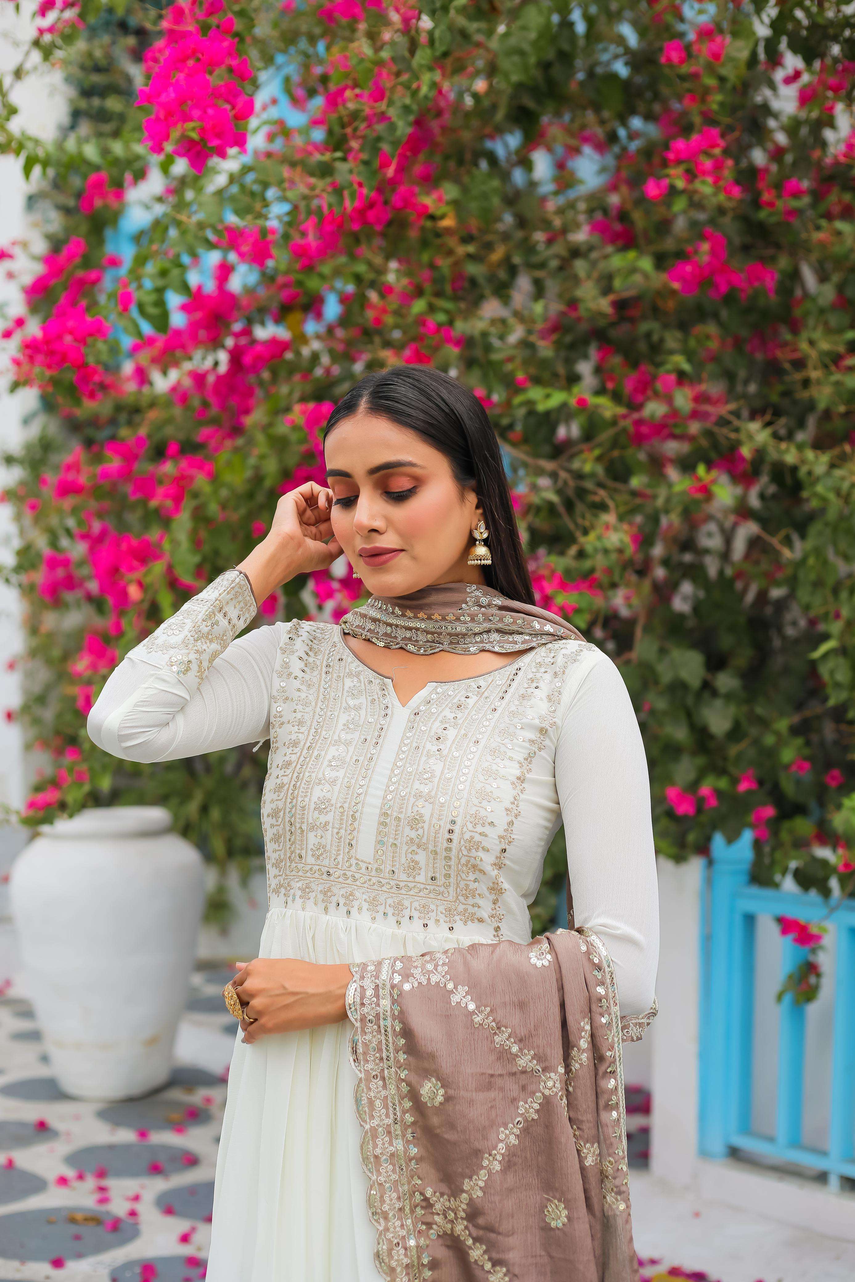 AD 157 KURTI SET
