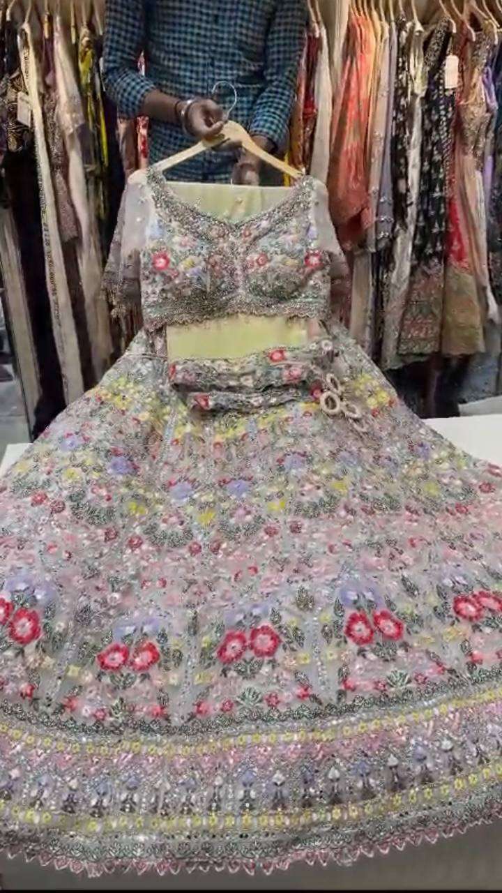 BD 1602 LEHENGA CHOLI
