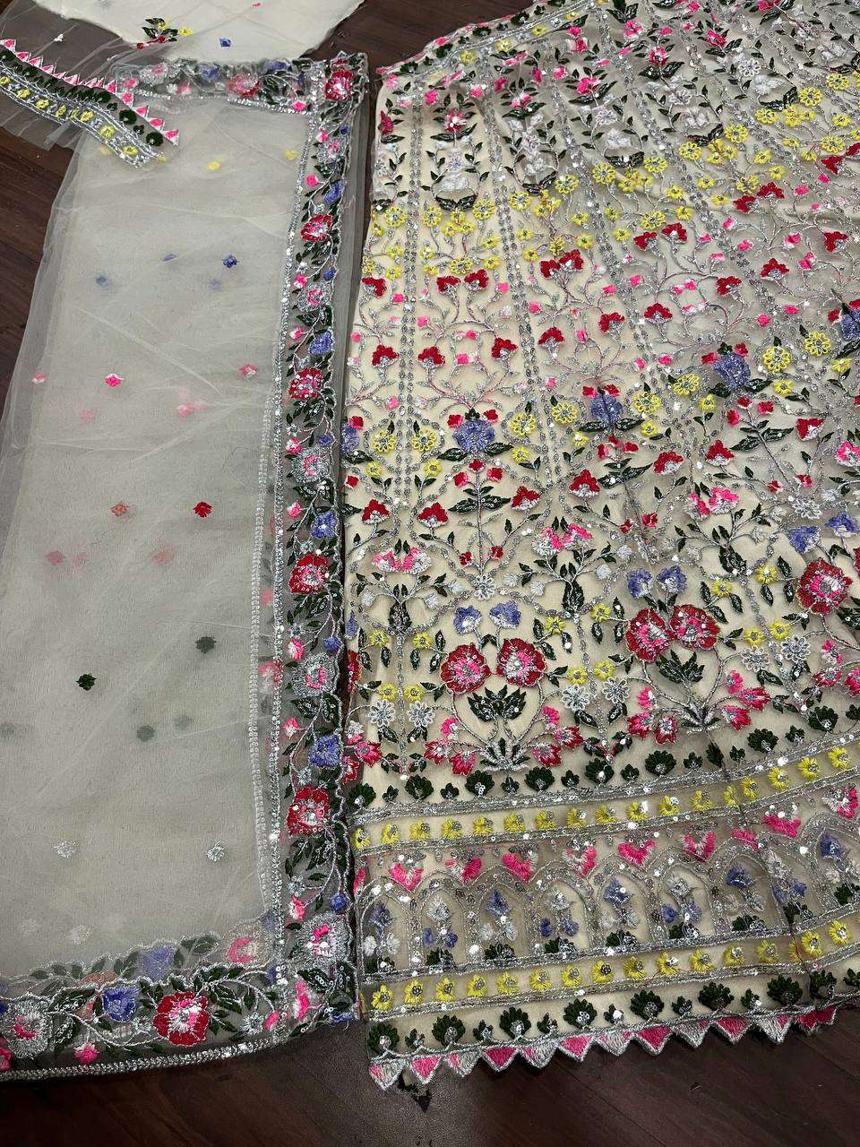 BD 1602 LEHENGA CHOLI