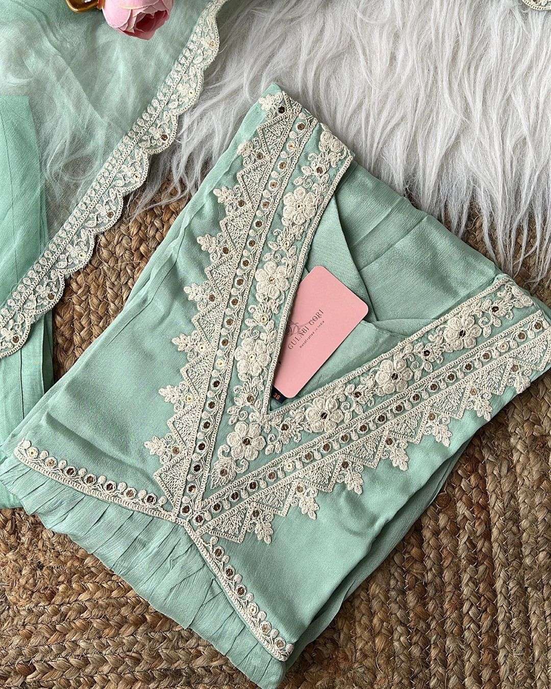BE 166 KURTI SET