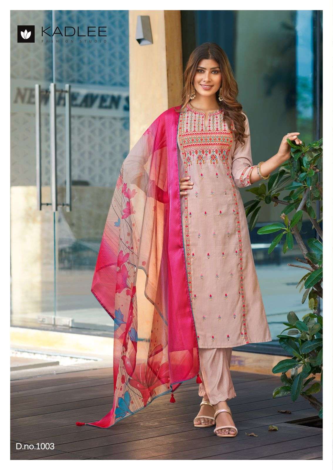 KADLEE FASHION SUMMER STORY FANCY HAND WORK KURTI COMBO SET 
