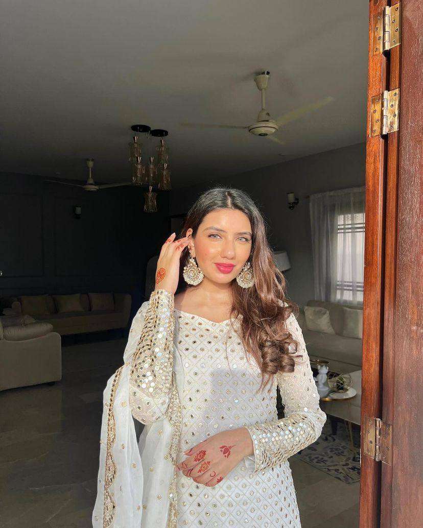LC 1235 KURTI SET
