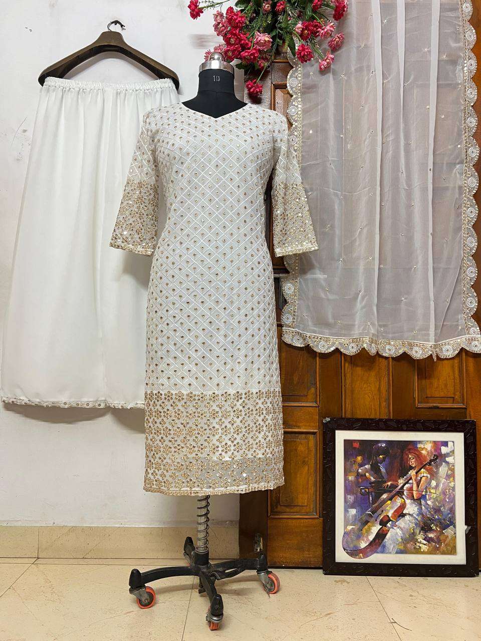 LC 1235 KURTI SET