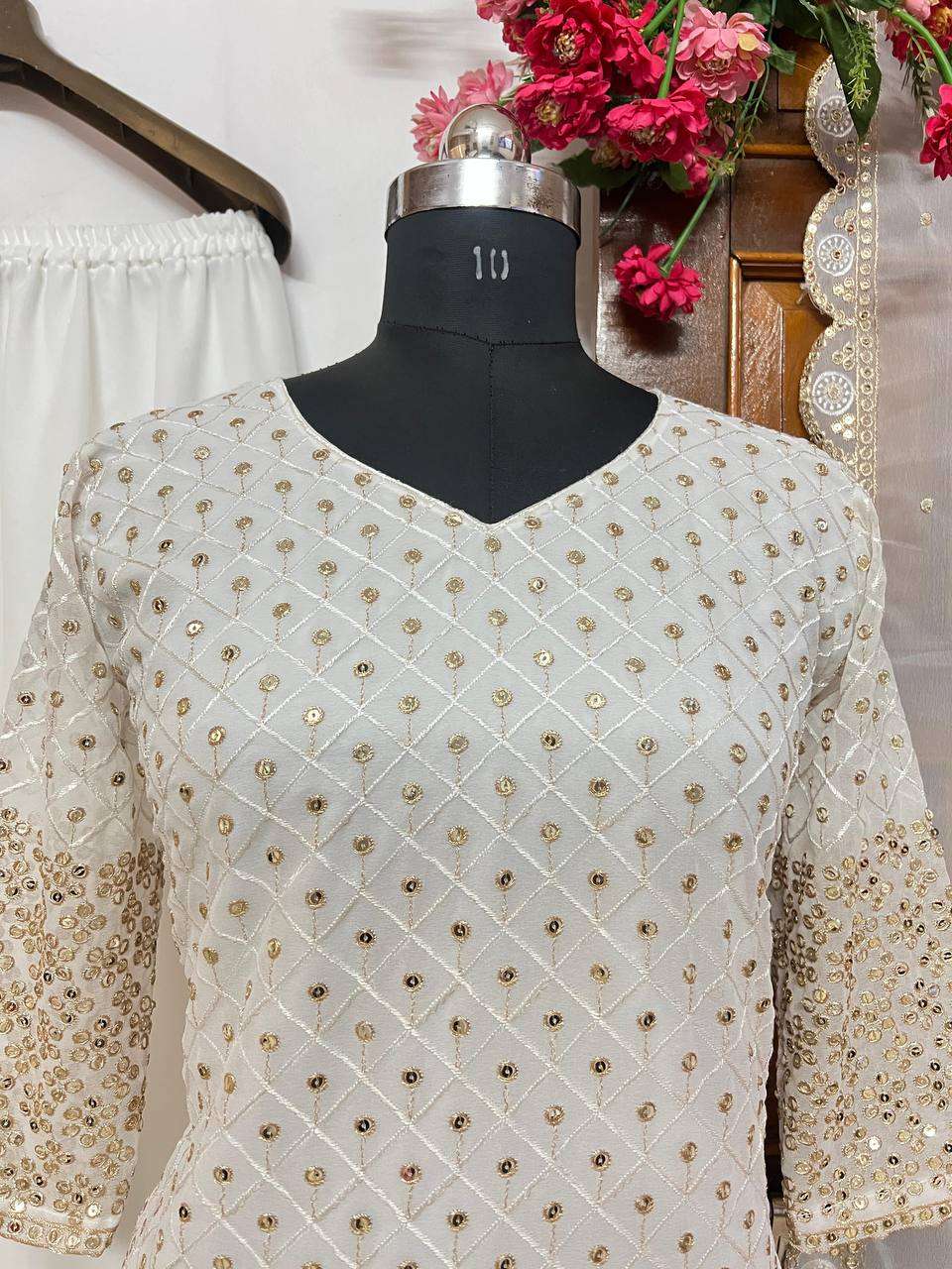 LC 1235 KURTI SET