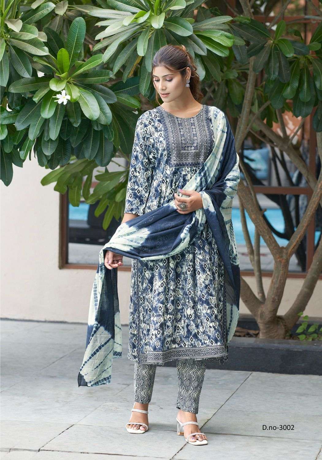 MYSTIC 9 SIMRAN VOL 3 FANCY NAIRA CUT PATTERN KURTI COMBO SET
