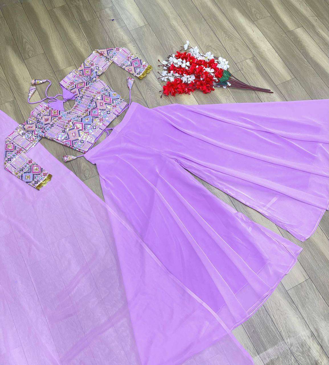 PC 367 LEHENGA CHOLI