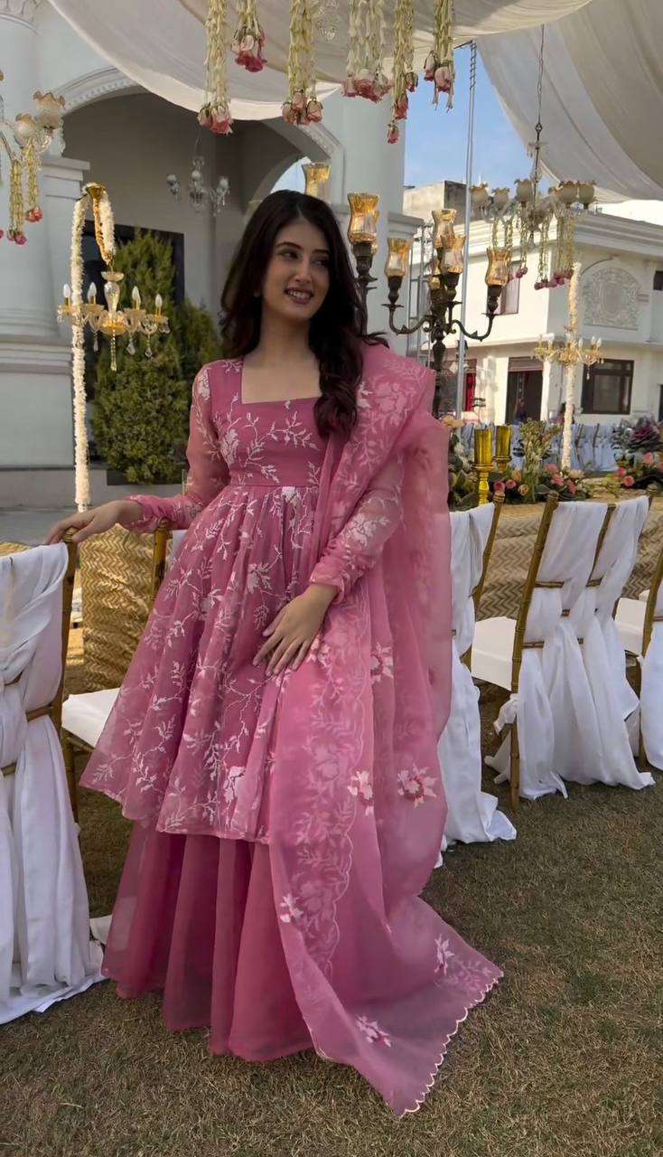 RTC 5700 KURTI SET
