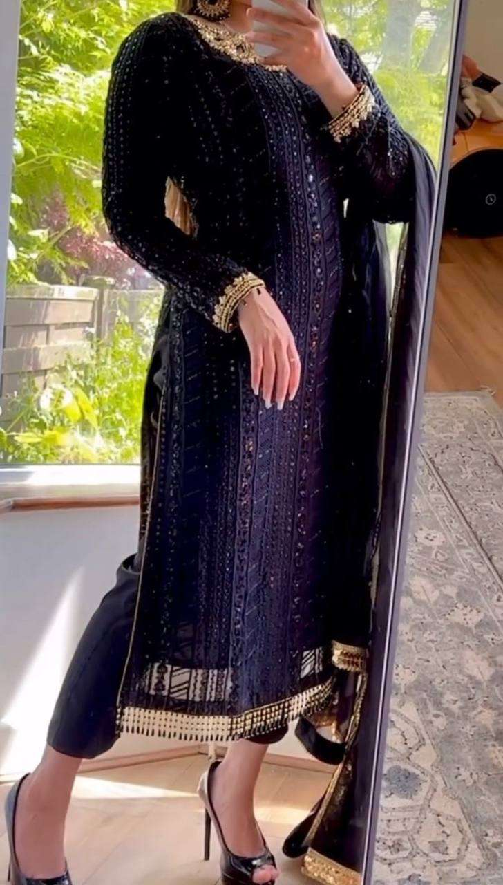 RTC 5702 KURTI SET
