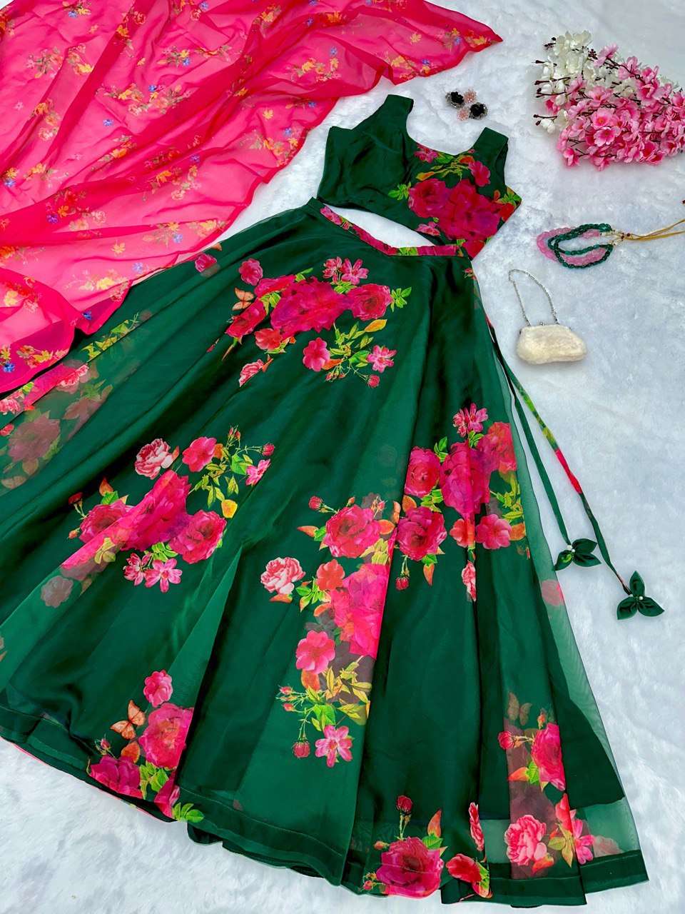SC 201 LEHENGA CHOLI