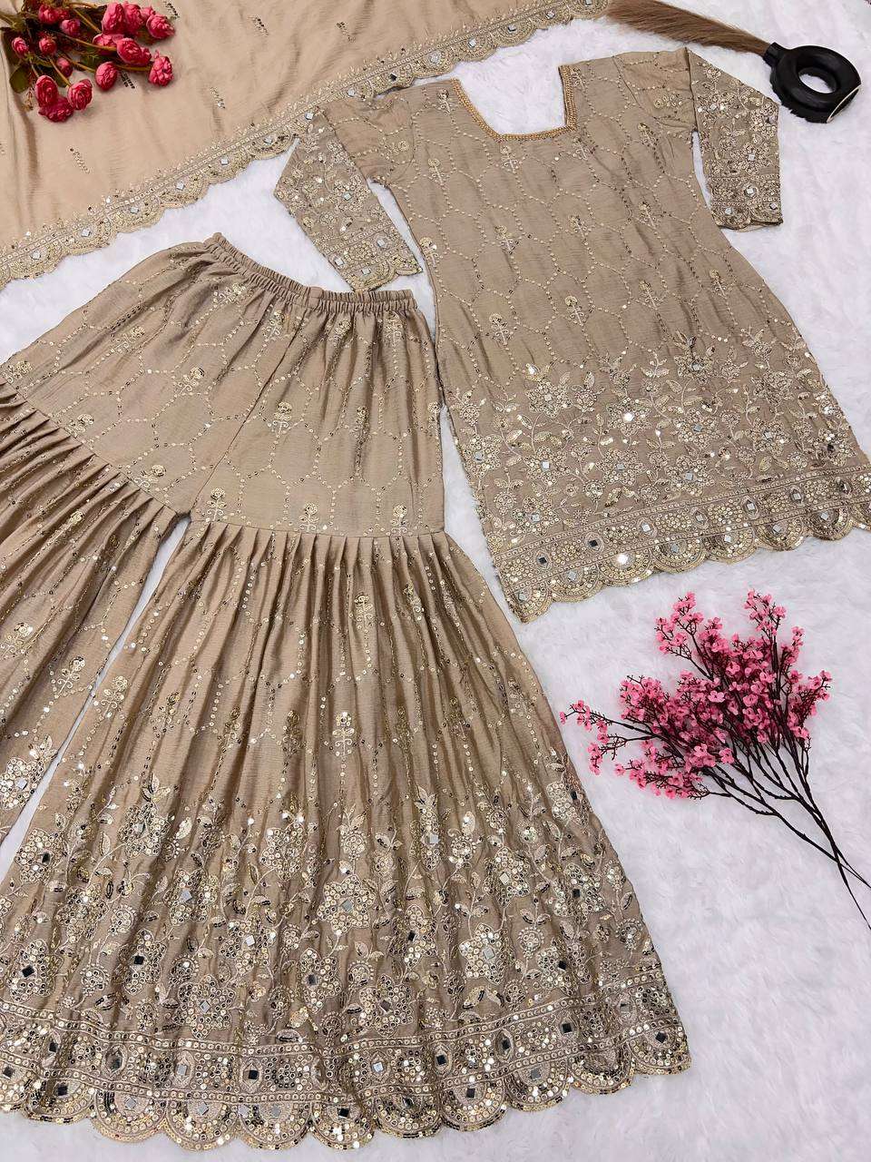 SR 1616 SHARARA SUIT