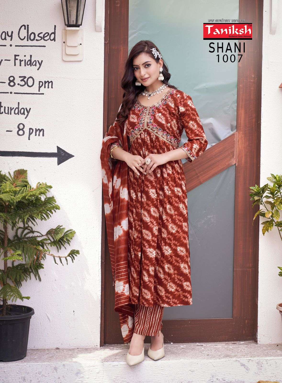 TANIKSH SHANI VOL 1 FANCY ALIA CUT PATTERN KURTI COMBO SET 