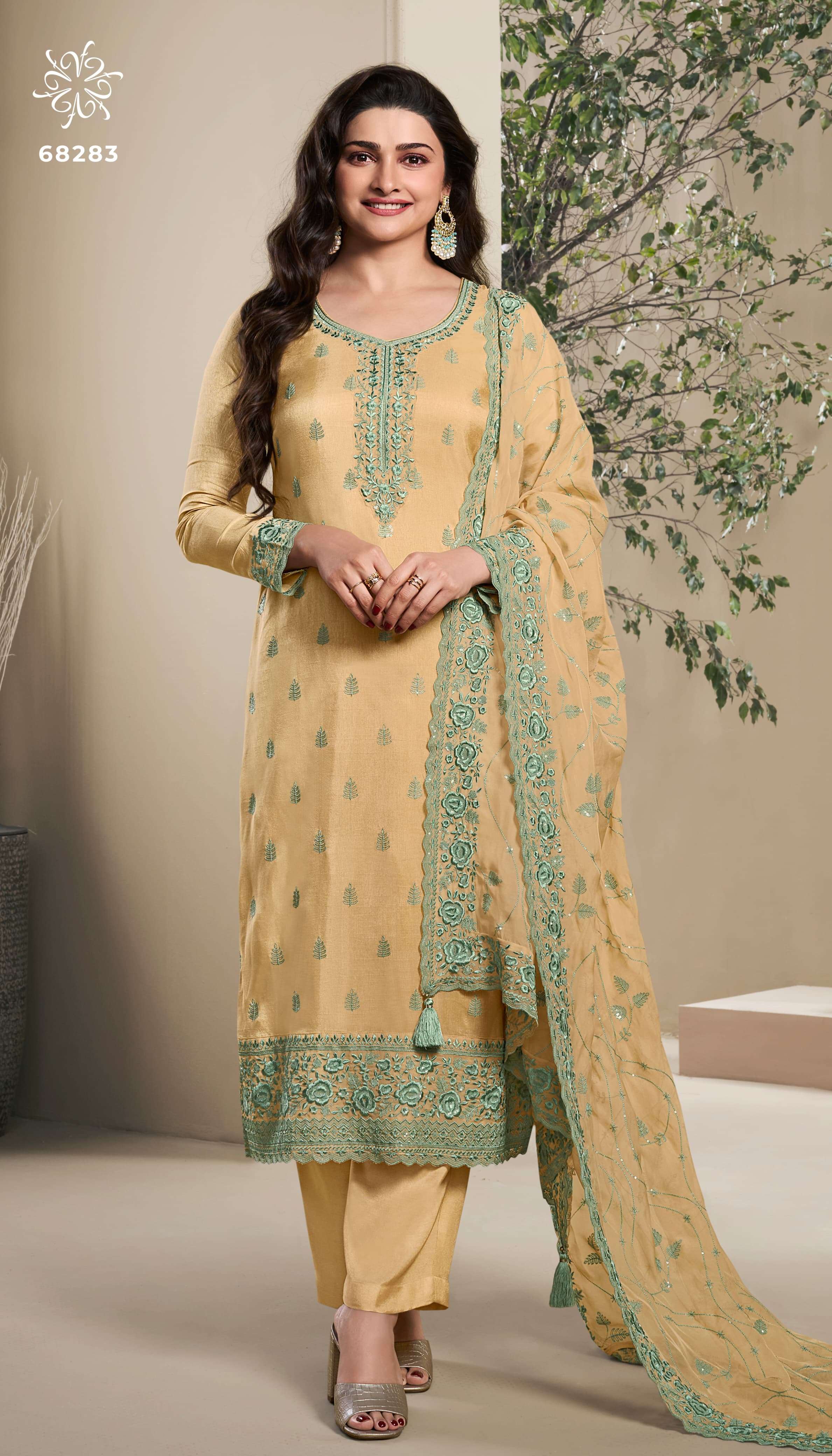 VINAY FASHION KULEESH NUTAN DOLA SILK DESIGNER HEAVY SUIT