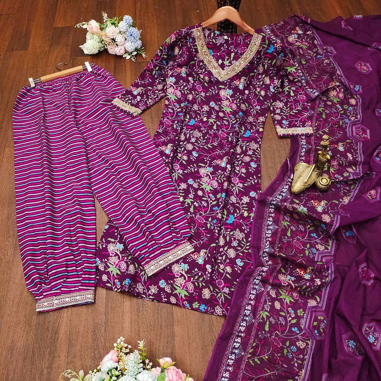 X ANGLE 102 KURTI SET