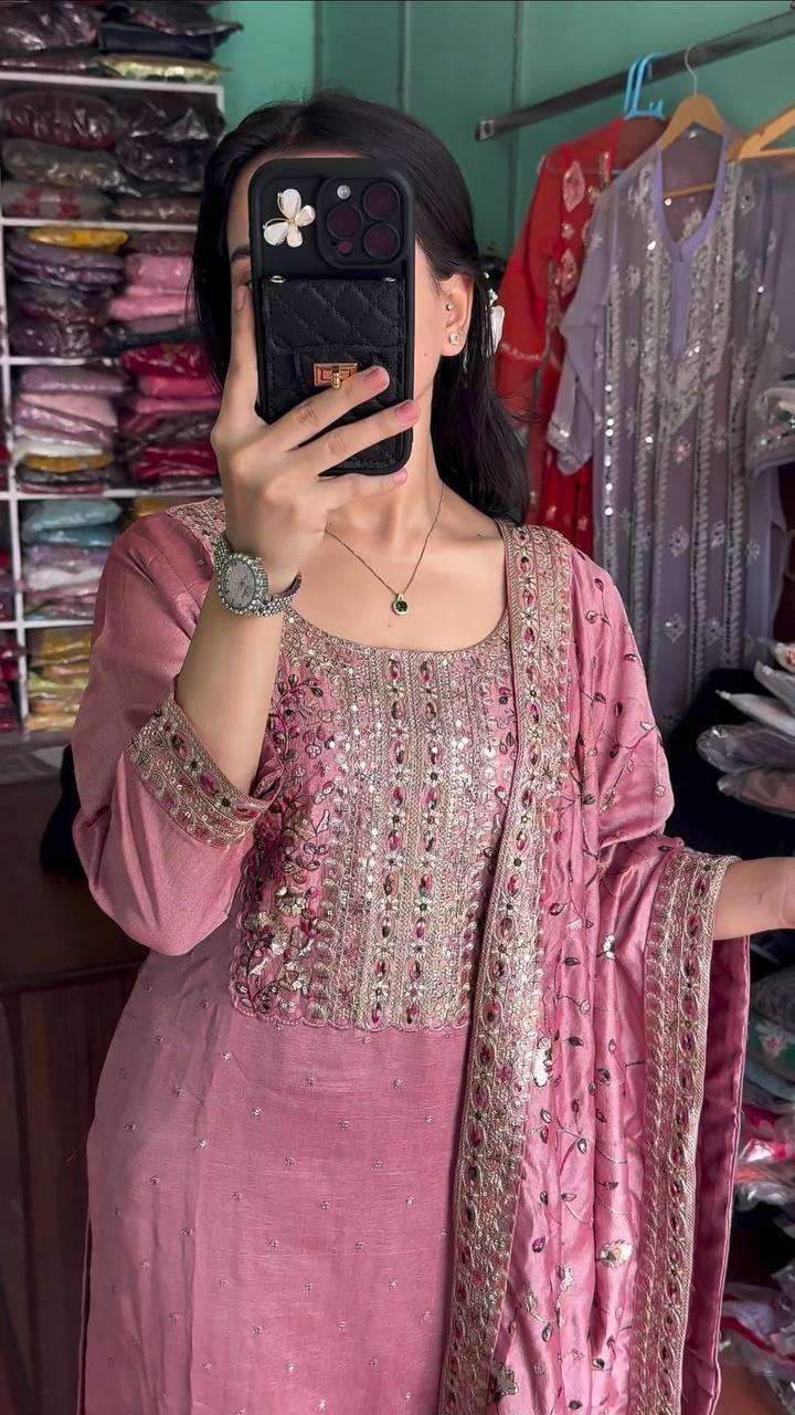 AD 163 KURTI SET