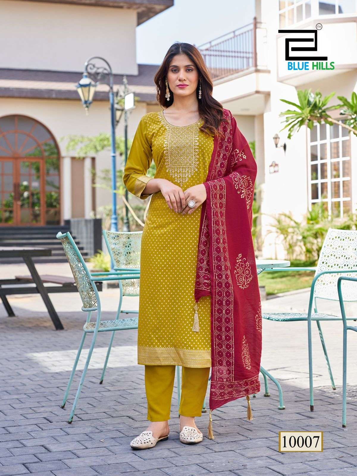BLUE HILLS ROYAL TOUCH VOL 10 RAYON FOIL PRINT FANCY KURTI COMBO SET 
