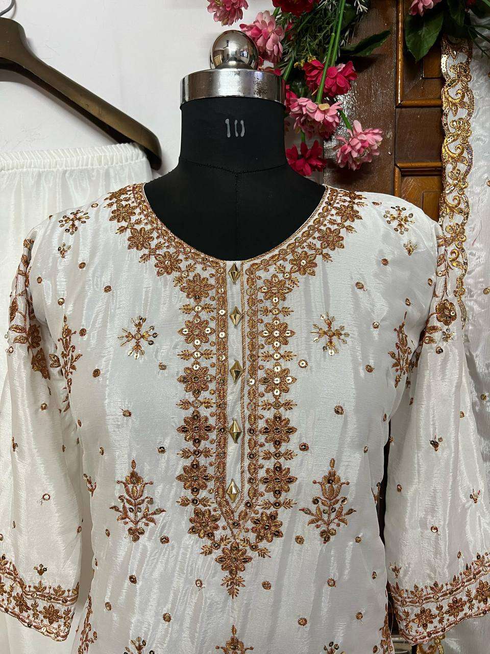 LC 1262 KURTI PLAZZO