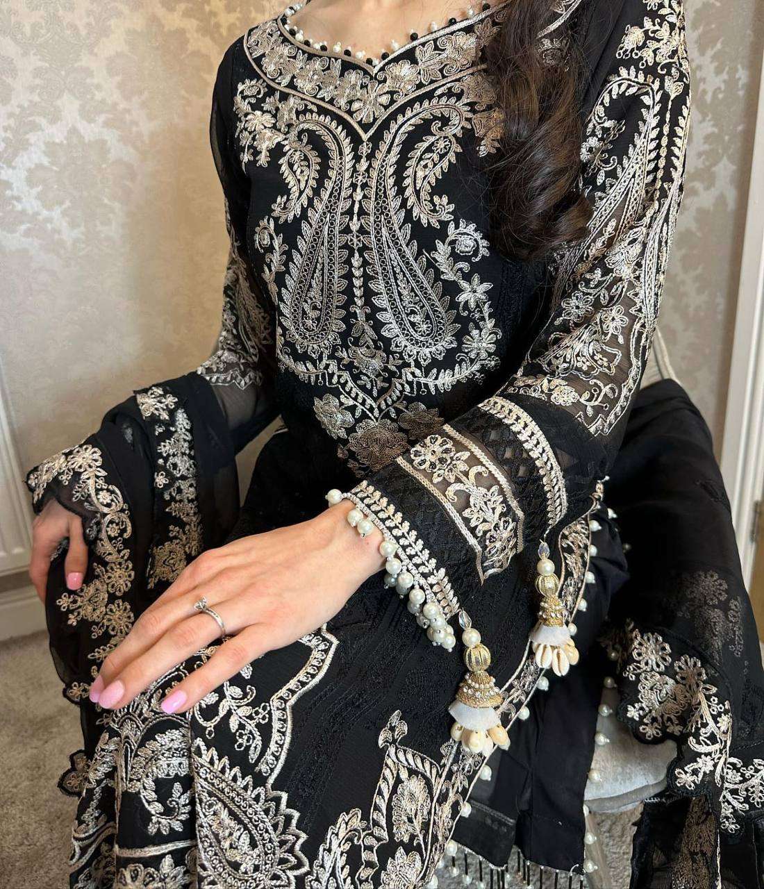 LC 1271 KURTI SET