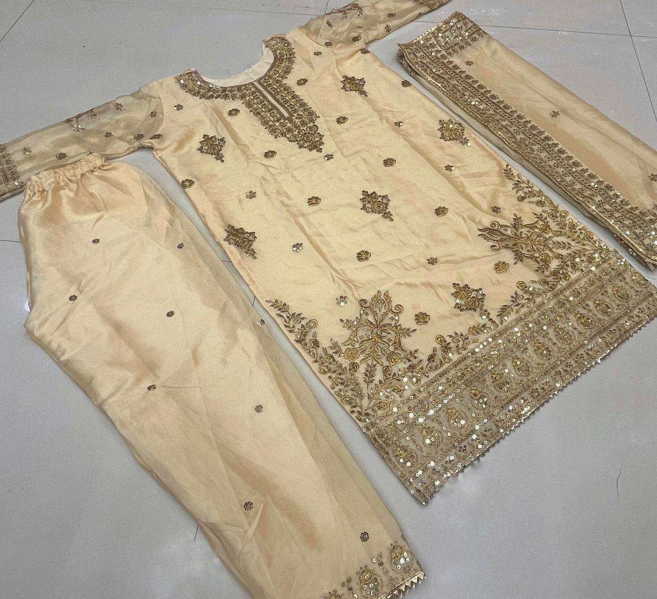 LC 1279 KURTI SET