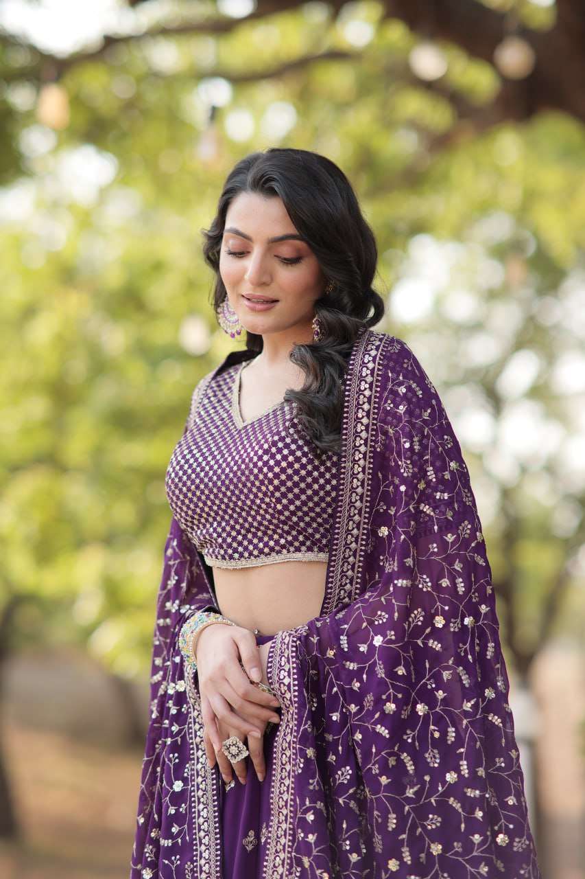 LW 7109 LEHENGA CHOLI