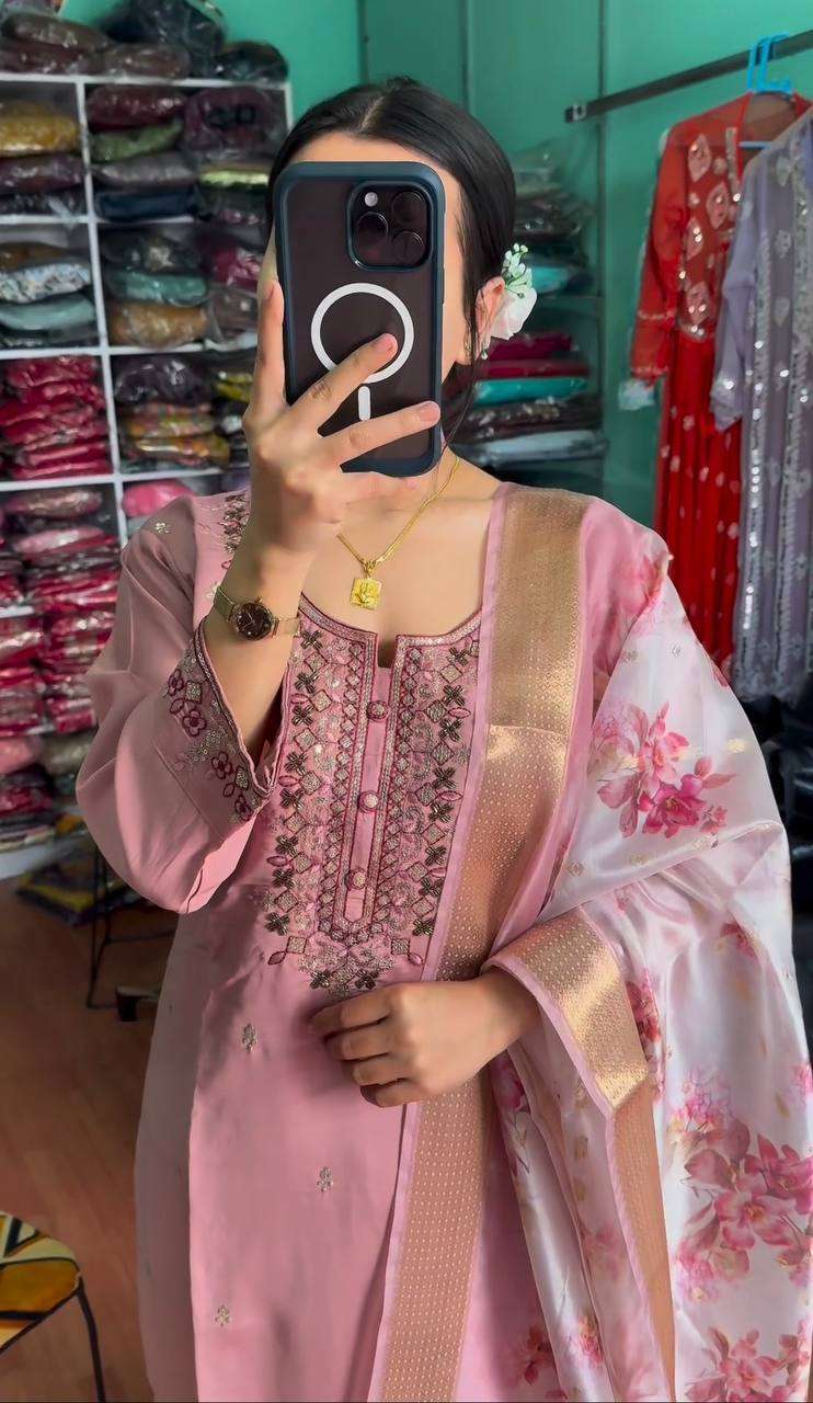 MD 3008 KURTI SET