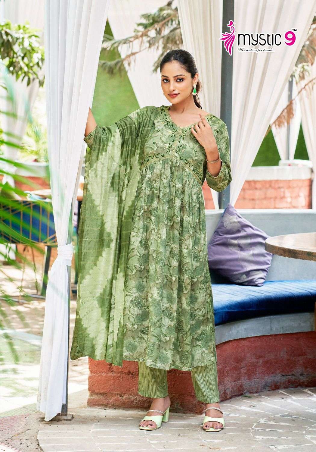 MYSTIC 9 HEENA VOL 4 RAYON FANCY ALIA CUT PATTERN KURTI COMBO SET 