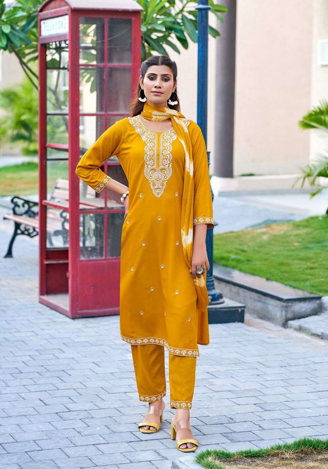 MYSTIC 9 KARACHI VOL 2 RAYON FANCY LUCKNOWI WORK KURTI COMBO SET