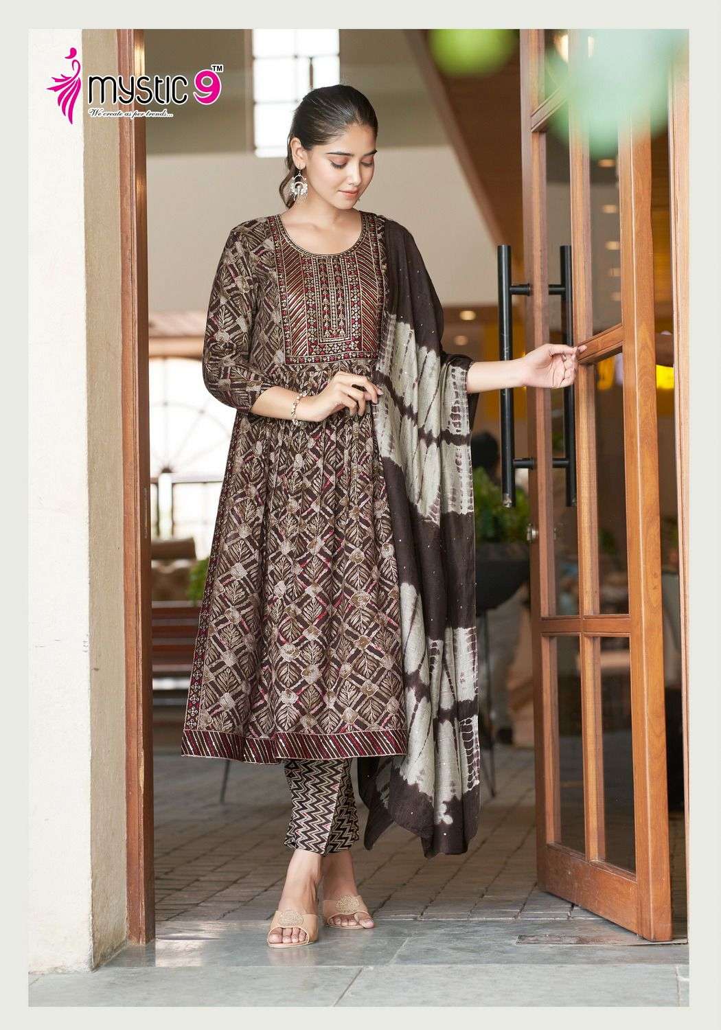 MYSTIC 9 SARA VOL 6 RAYON NAIRA CUT PATTERN KURTI COMBO SET 