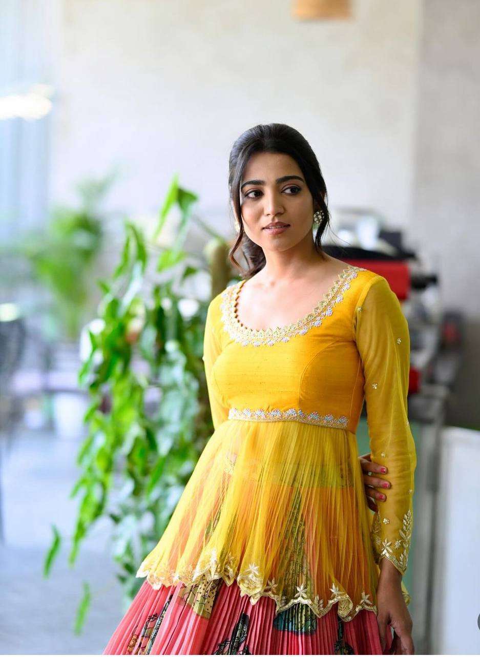 PC 400 CROP TOP LEHENGA