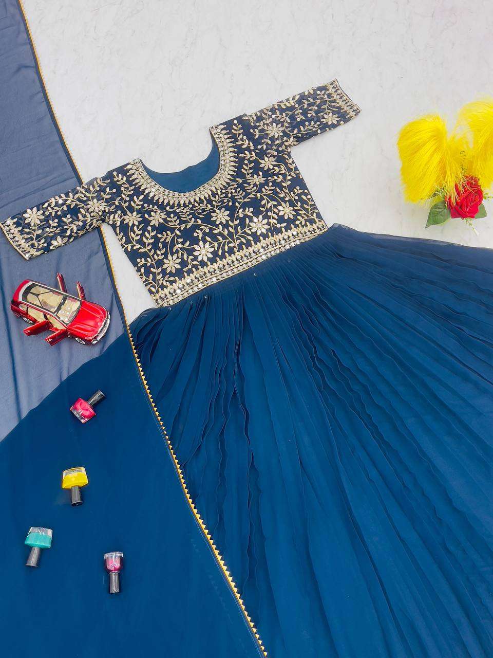 PC 404 GOWN DUPATTA