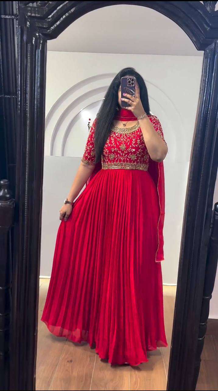 PC 404 GOWN DUPATTA