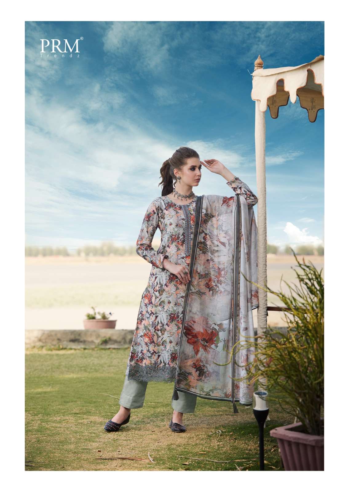 PRM TRENDZ INAAYA MUSLIN SILK DIGITAL PRINT WITH FANCY WORK SUIT