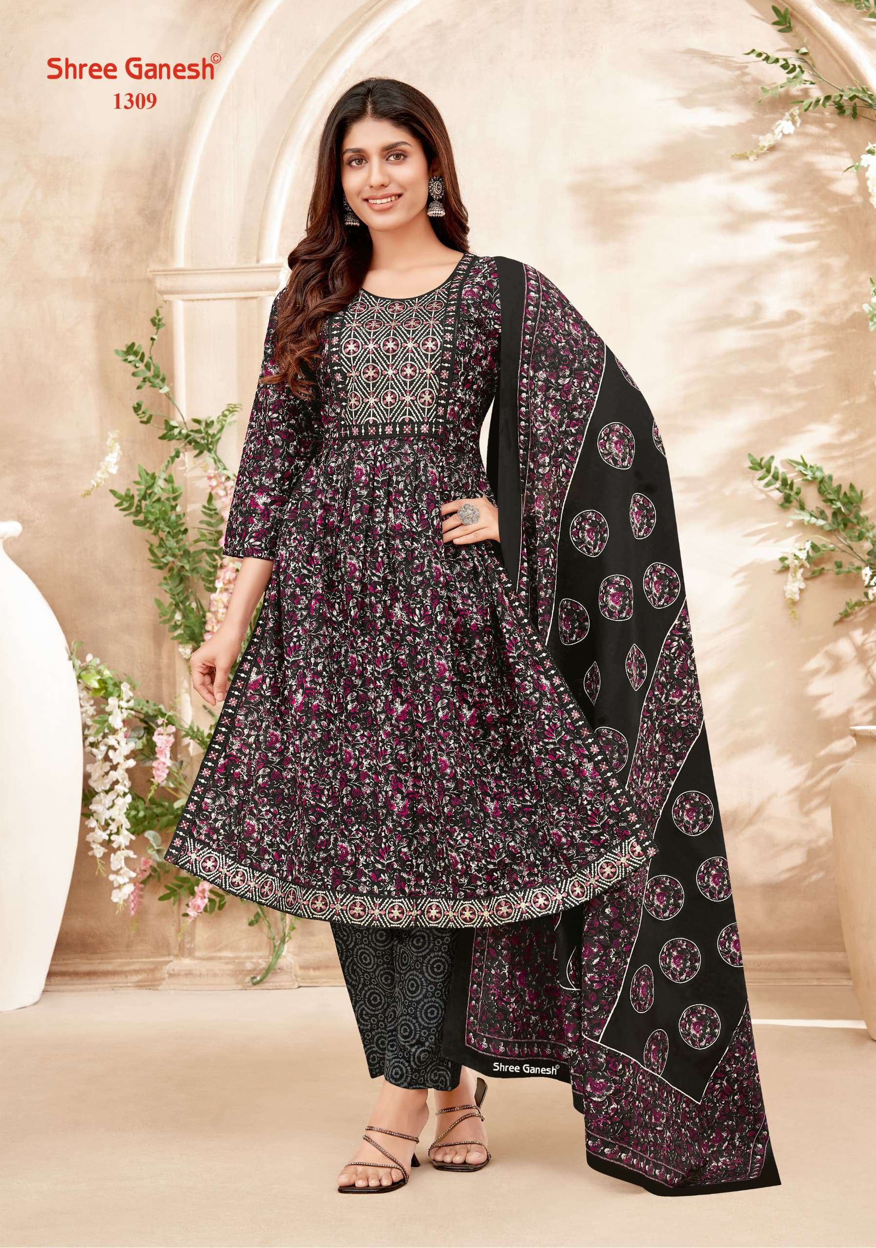 SHREE GANESH ZAARA VOL 3 COTTON NAIRA CUT PATTERN KURTI COMBO SET 