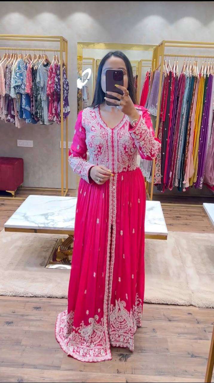SR 1623 GOWN SET