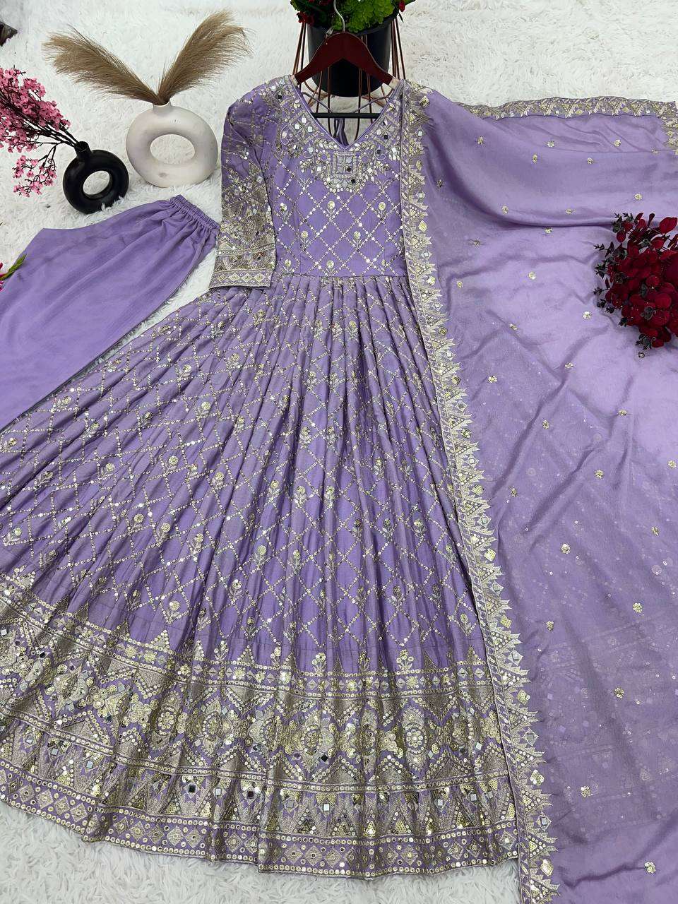 SR 1626 GOWN SET