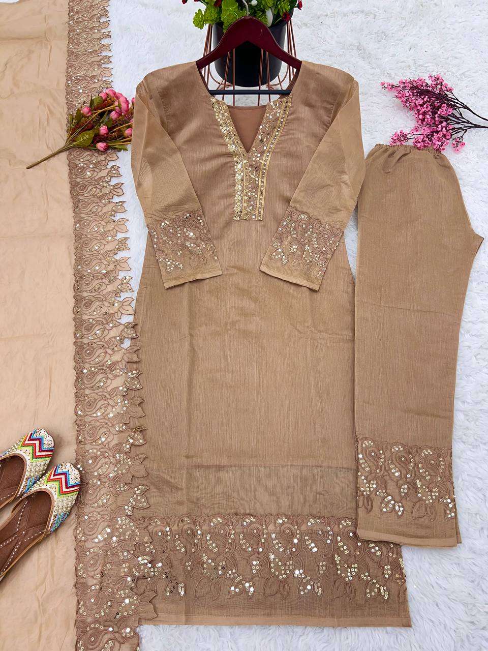 SSR 472 KURTI SET