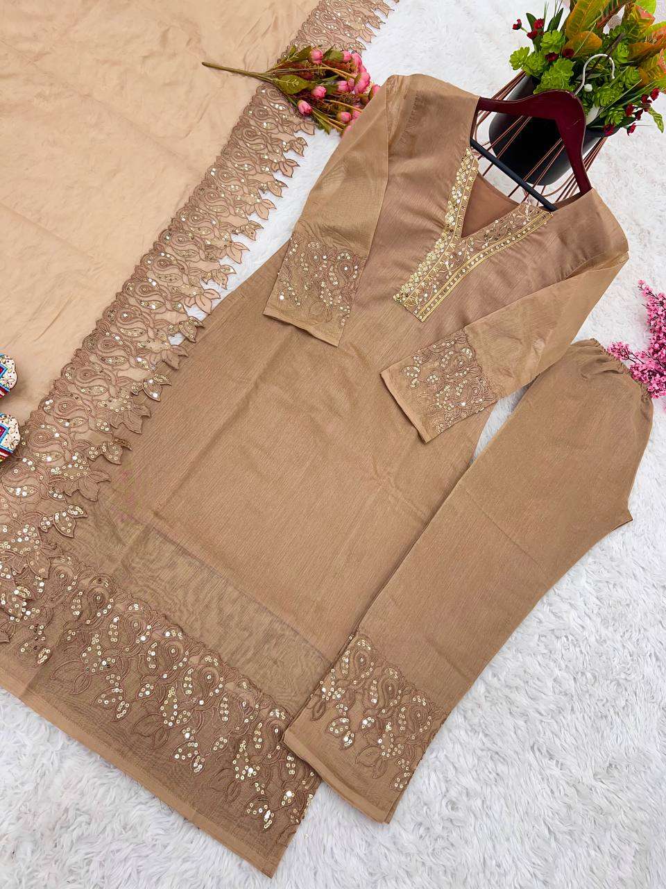 SSR 472 KURTI SET