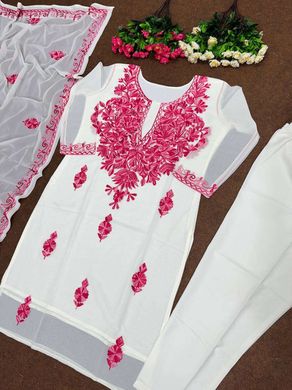 ST 166 KURTI SET