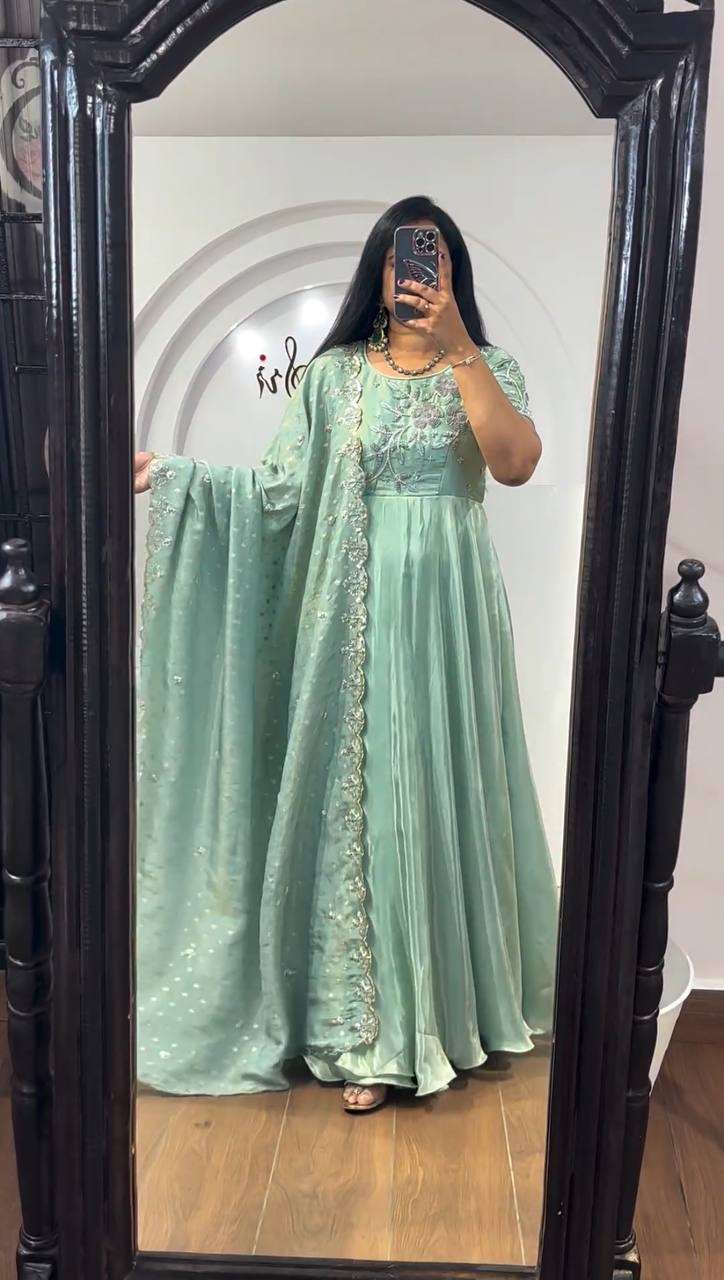 TAPI 139 GOWN DUPATTA